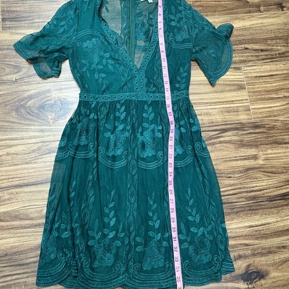 Haute Monde dark green lace overlay dress, size Small - Picture 4 of 11